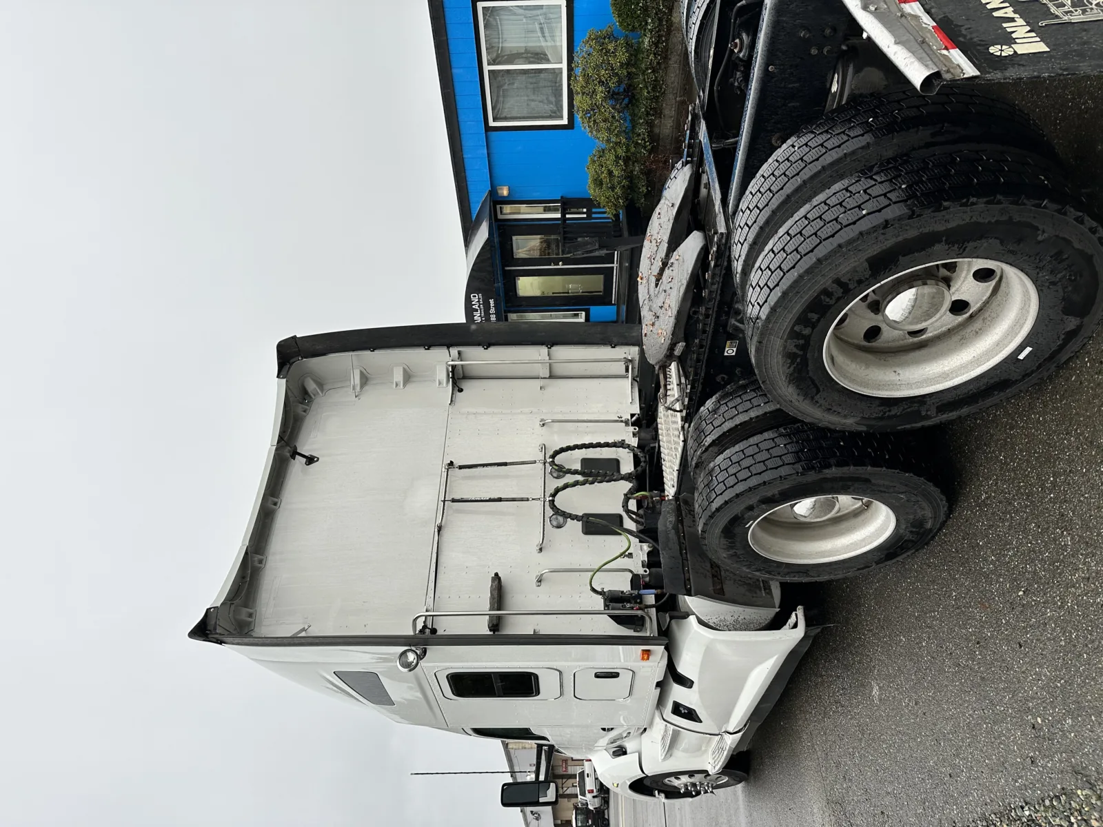 2019 Kenworth T680 — photo 5 of 13