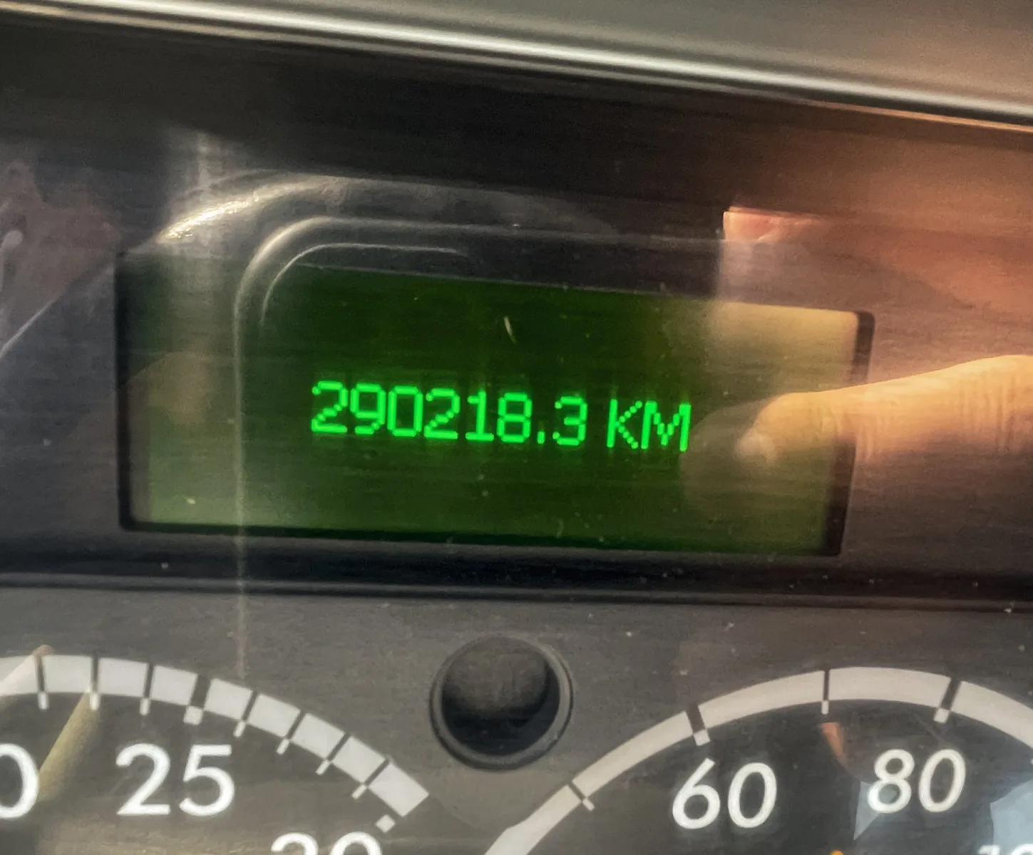 2018 Freightliner Cascadia Day Cab — photo 10 of 13