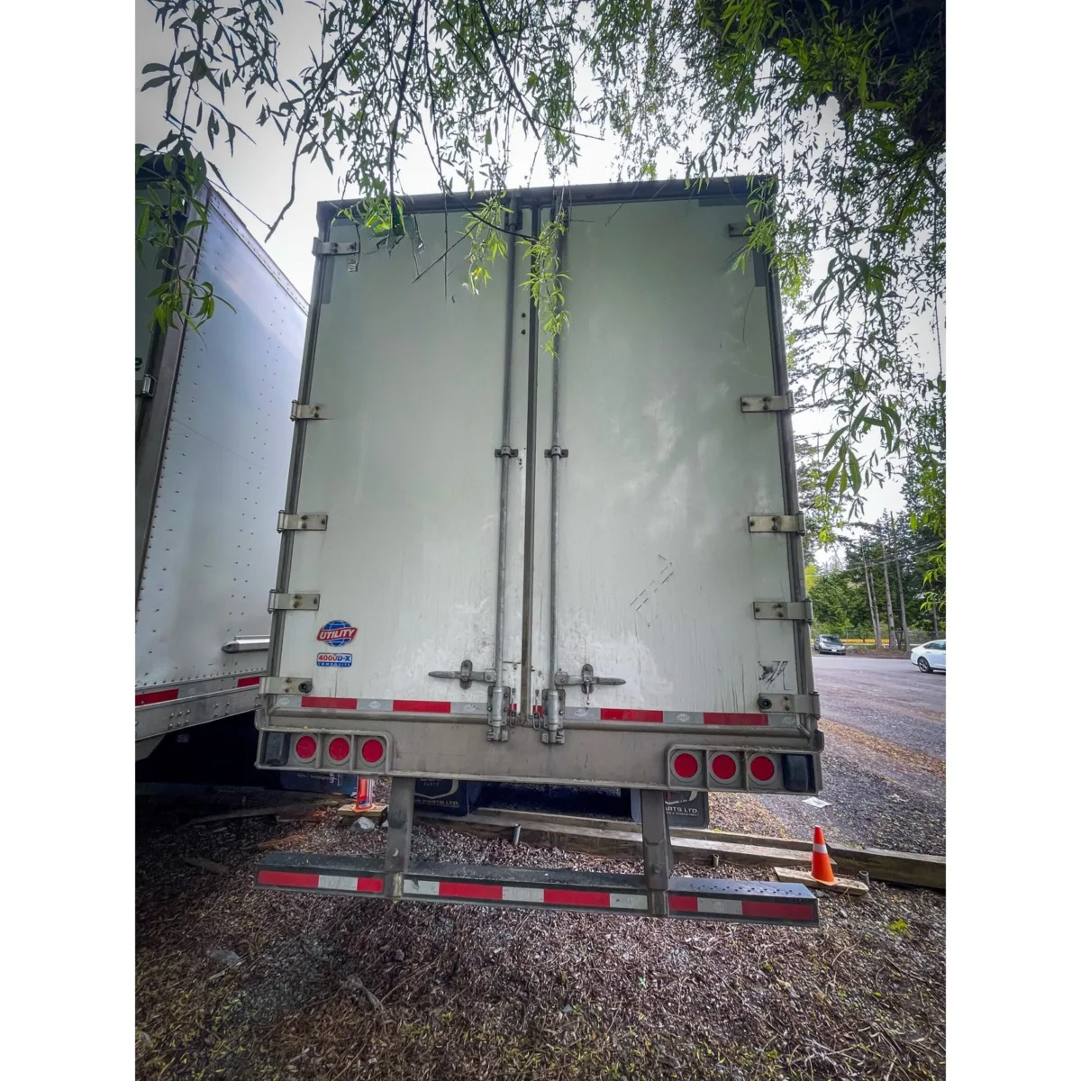 2018 Utility 4000D-X 53′ Dry Van — photo 10 of 11