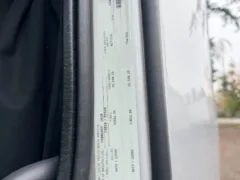 2020 Volvo VNL 760 Sleeper — photo 9 of 18