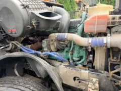 2020 Volvo VNL 760 Sleeper — photo 11 of 16