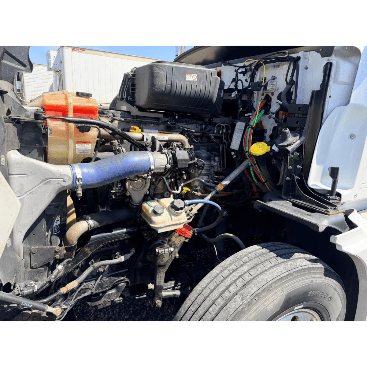 2020 Western Star 5700XE — photo 6 of 12