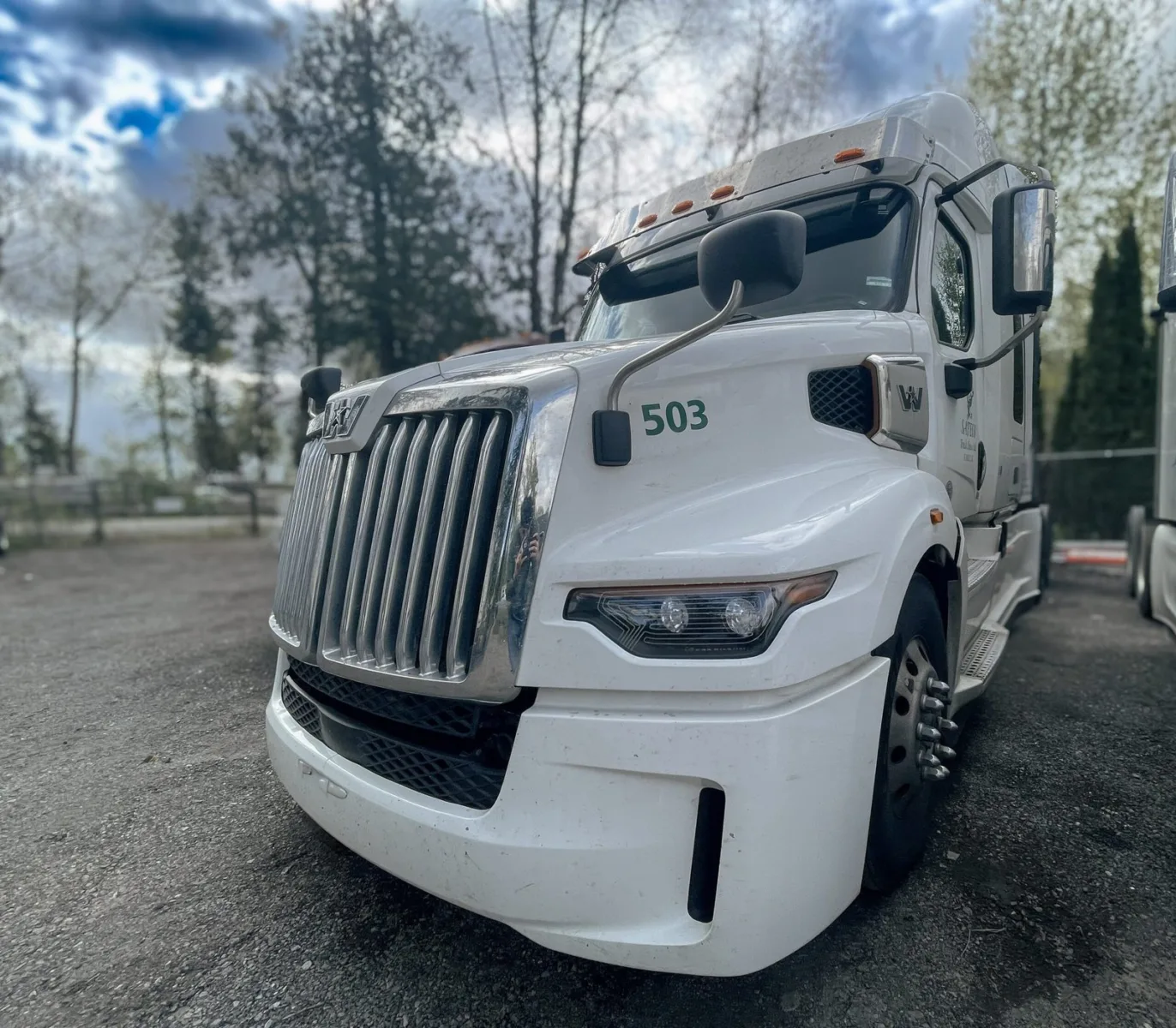 2024 Western Star 57X — photo 3 of 6