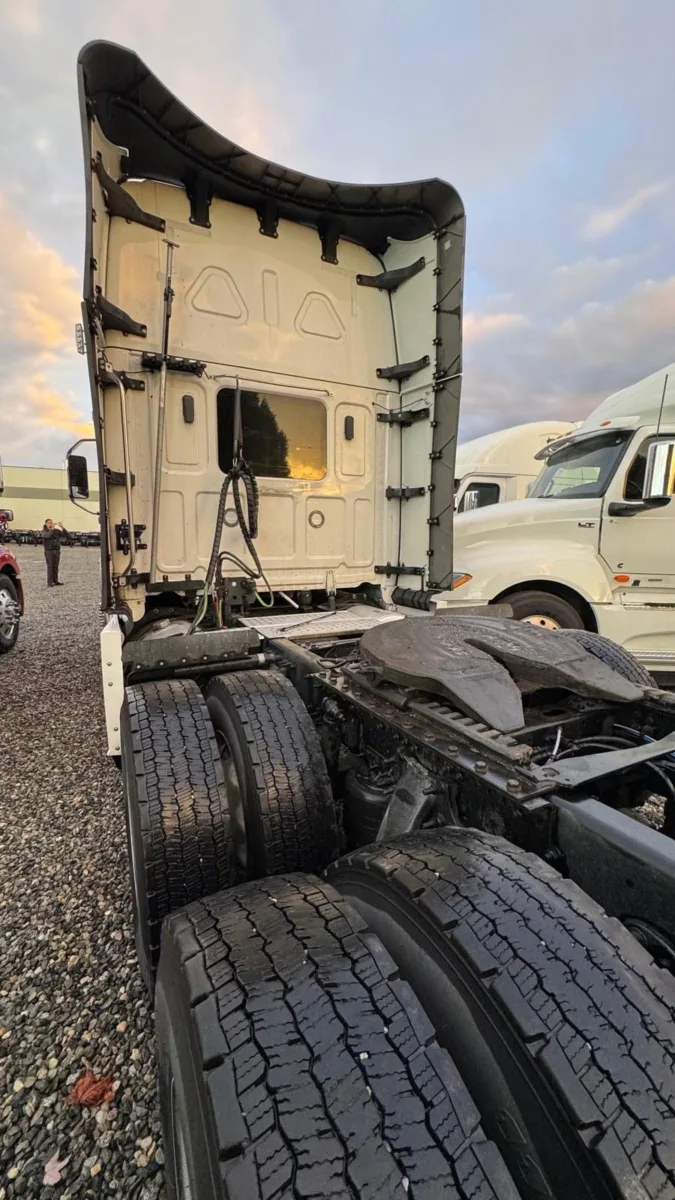 2024 Western Star 57X — photo 4 of 4