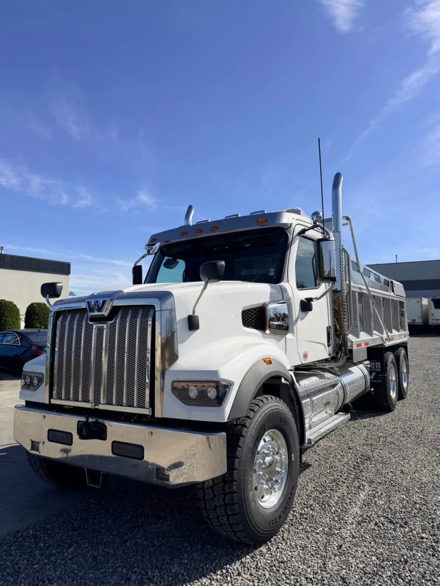 2025 Western Star 49X Dump Truck — photo 2 of 6