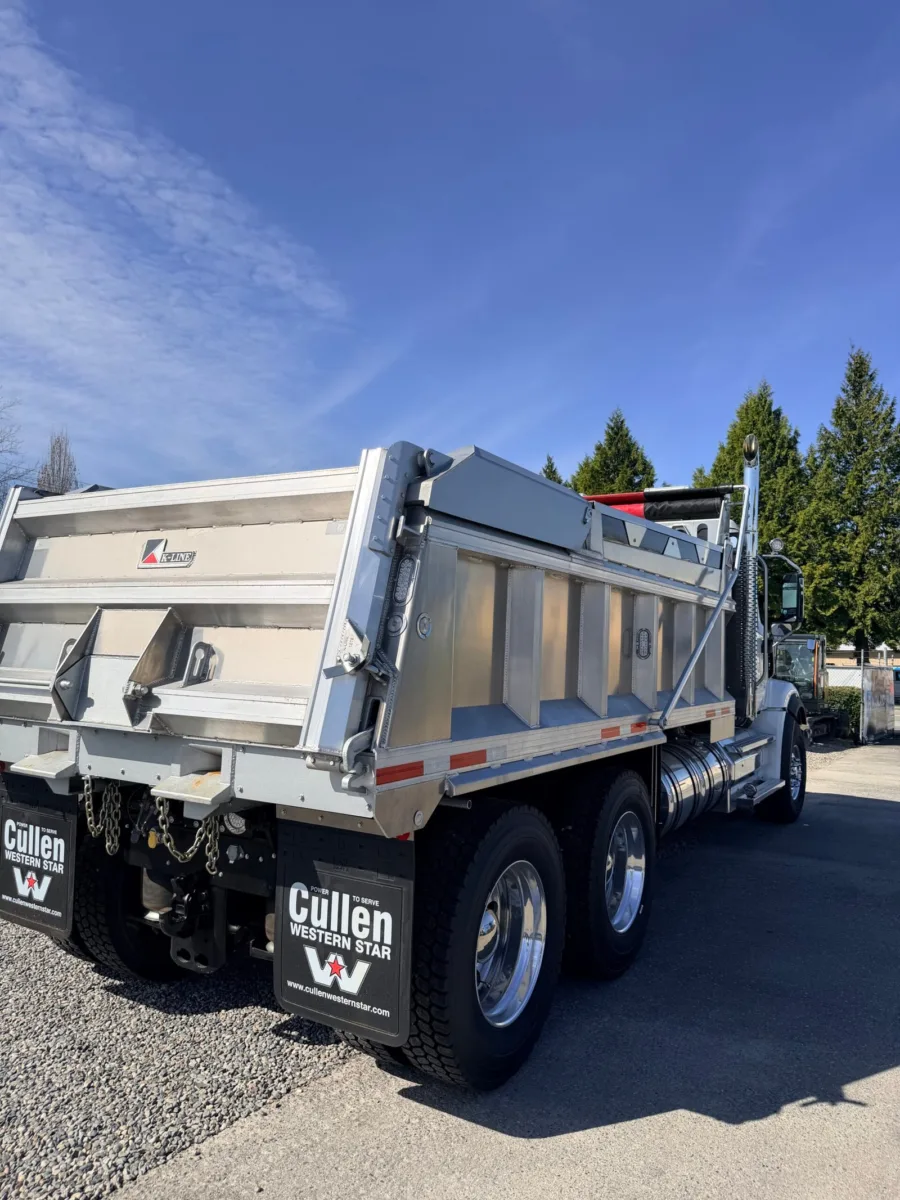 2025 Western Star 49X Dump Truck — photo 6 of 6
